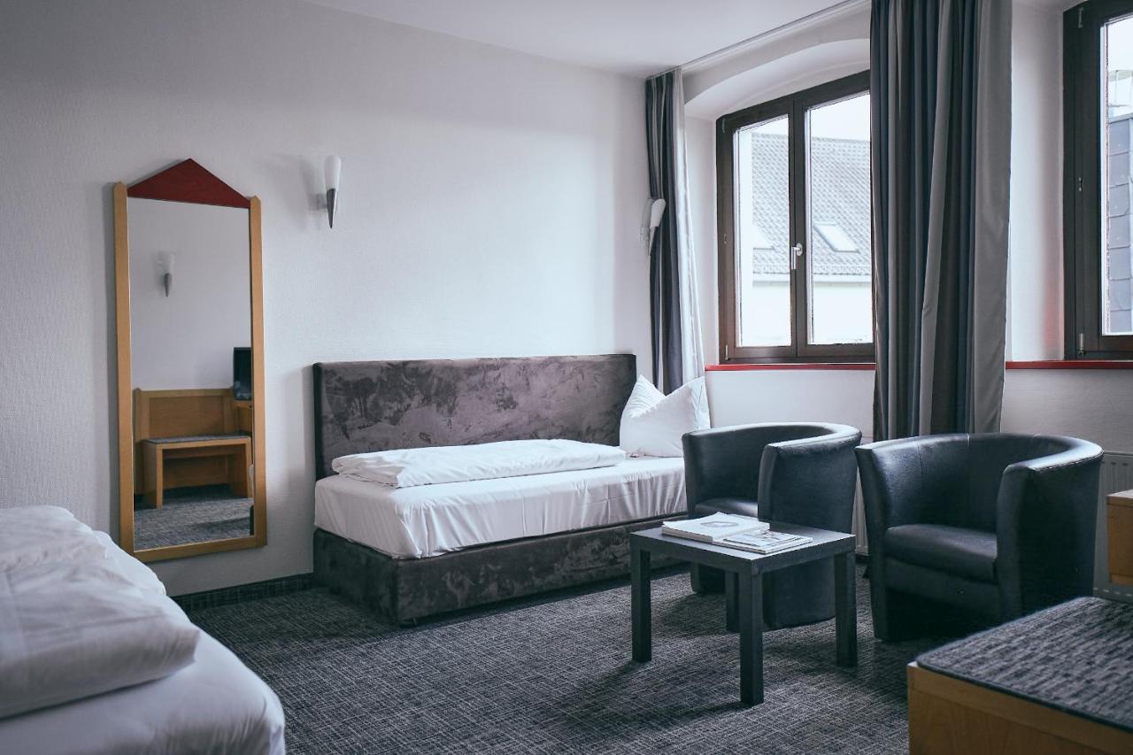 Hotel Roter Hahn ريغنسبورغ المظهر الخارجي الصورة