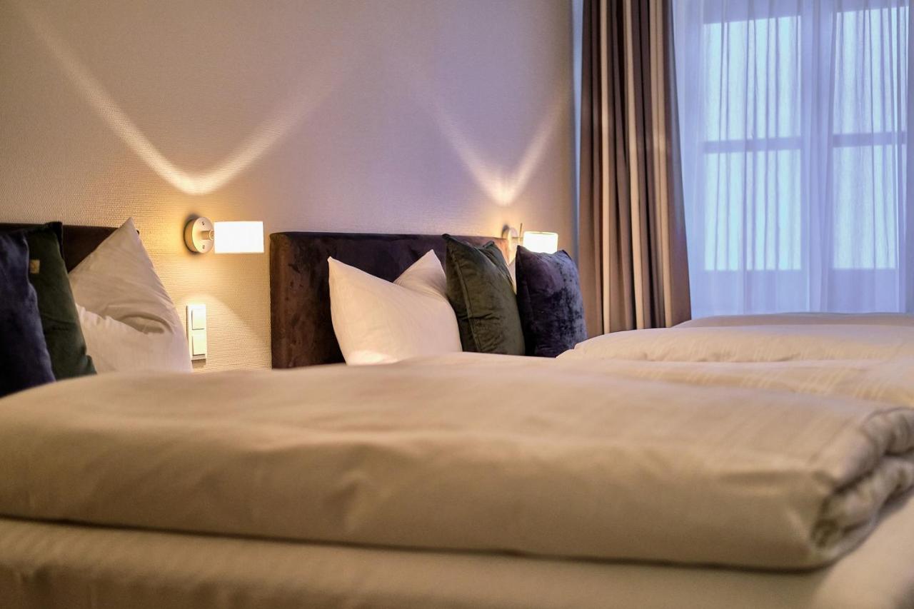 Hotel Roter Hahn ريغنسبورغ المظهر الخارجي الصورة