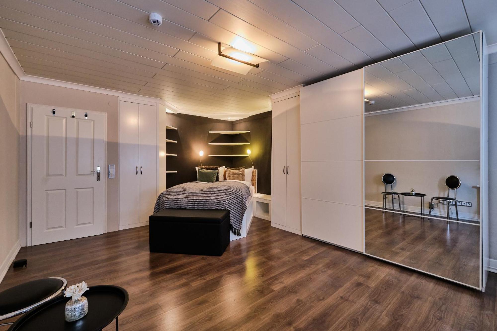 Hotel Roter Hahn ريغنسبورغ المظهر الخارجي الصورة