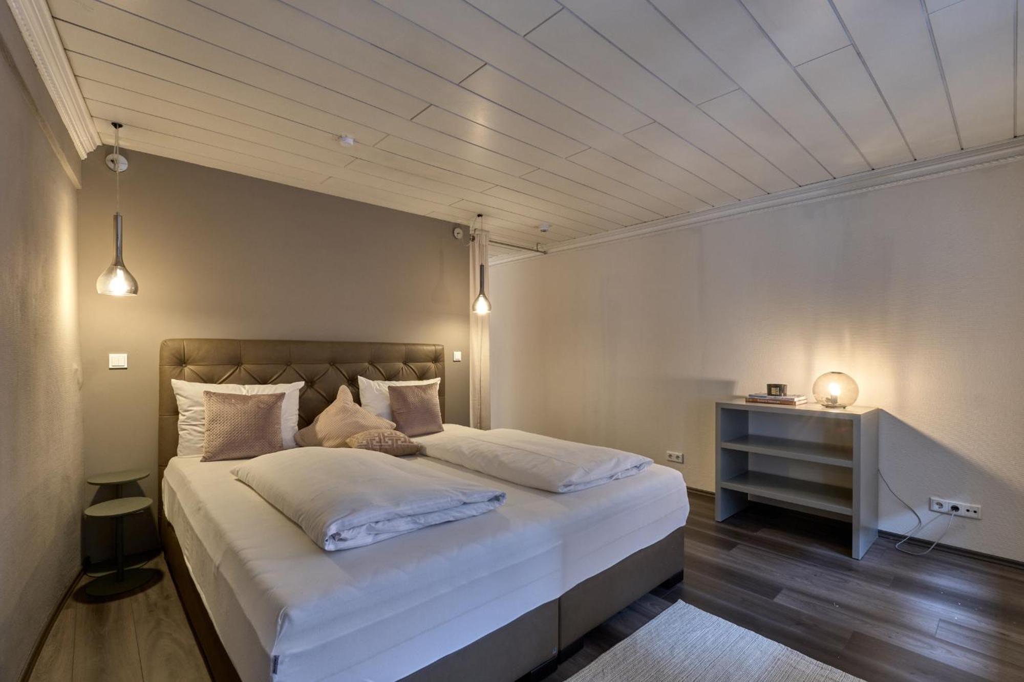 Hotel Roter Hahn ريغنسبورغ المظهر الخارجي الصورة